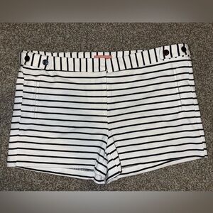 Nice striped shorts!